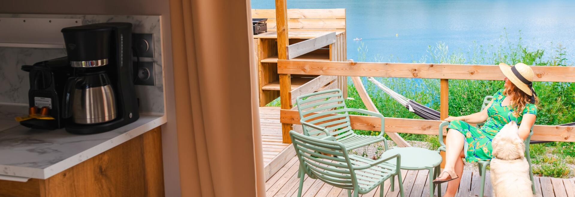 Sunêlia camping la presquile mobilhome avec son chien