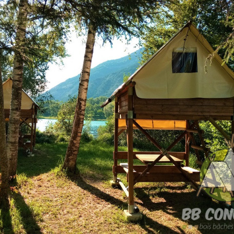 Camping-Valbonnais-2.jpg