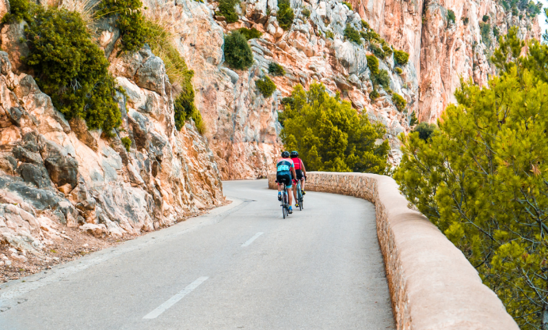 Tour de France au lac de Serre-Ponçon Sunêlia