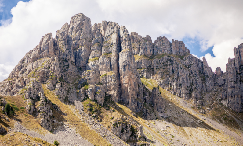Montagnes des Hautes-Alpes Sunêlia